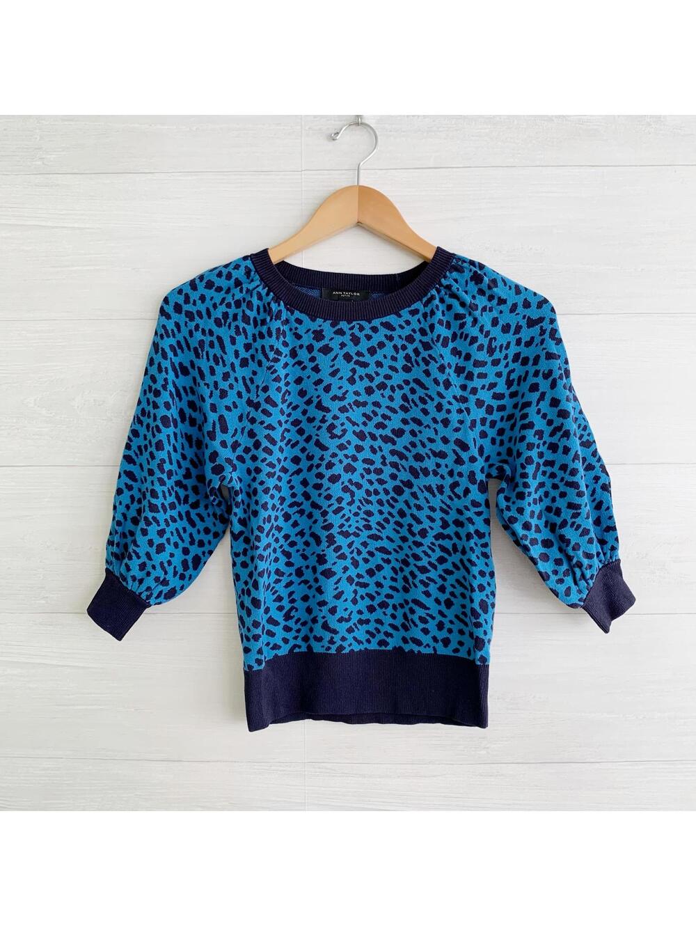 Ann Taylor Petite Blue Leopard Print 3/4 Sleeve Knit Sweater XXSP